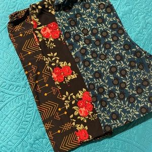 Three LulaRoe TC leggings